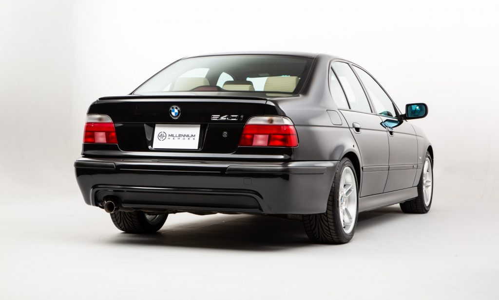 download BMW 540i workshop manual