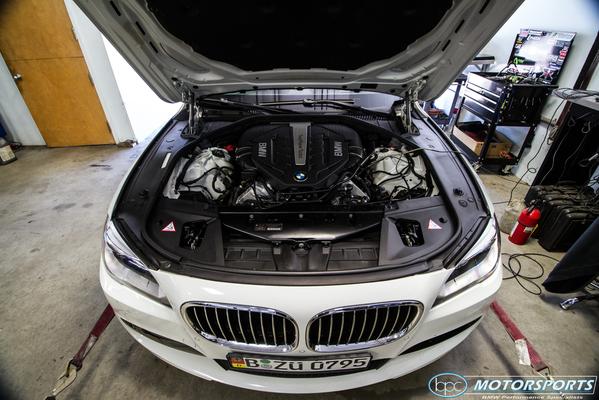 download BMW 550XI workshop manual