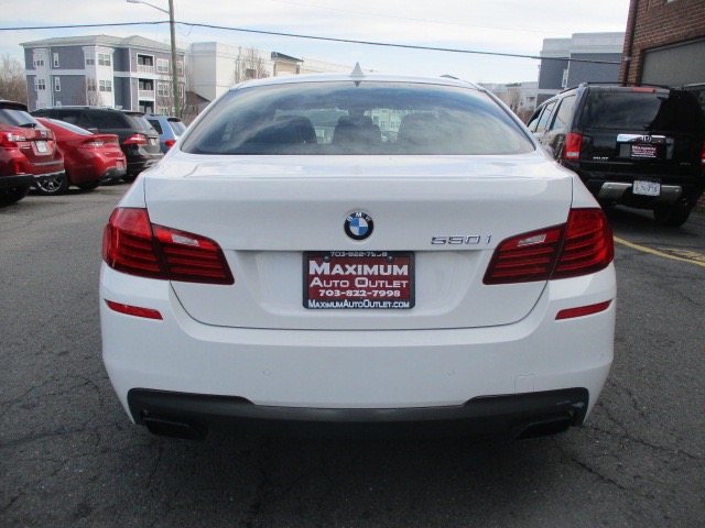 download BMW 550i workshop manual