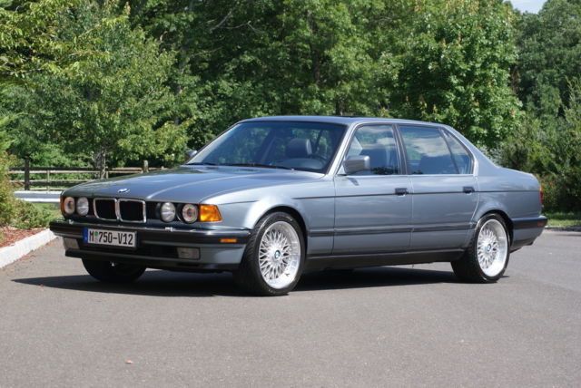 download BMW 7 E32 workshop manual