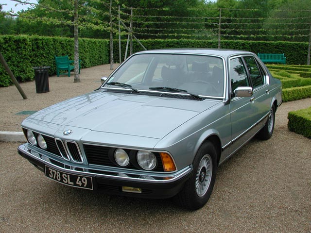 download BMW 7 Series E23 733i in workshop manual