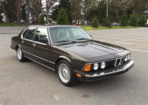 download BMW 735i Work workshop manual