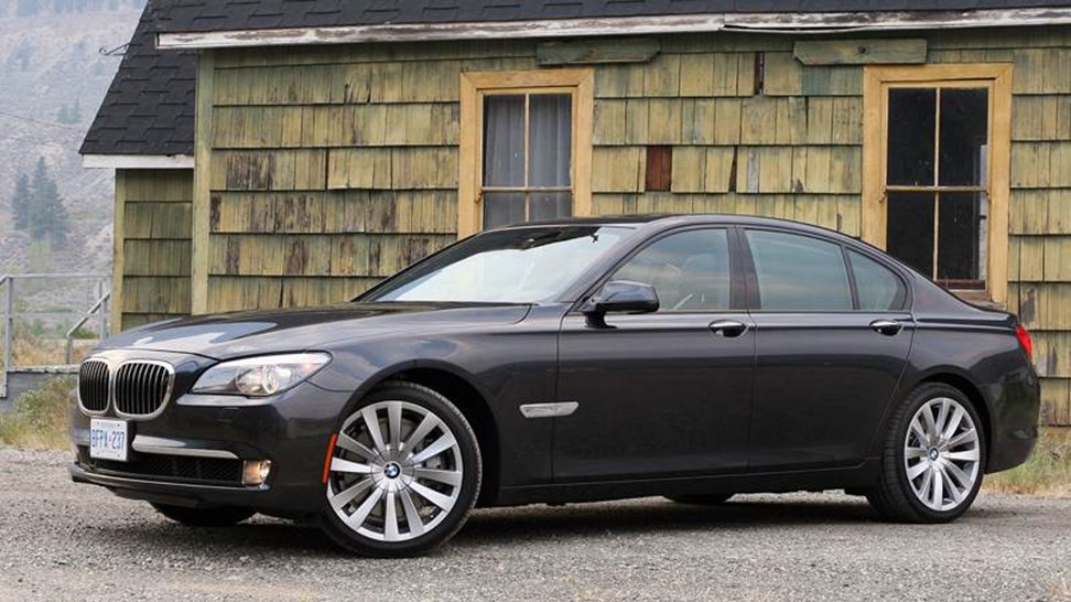 download BMW 750I workshop manual