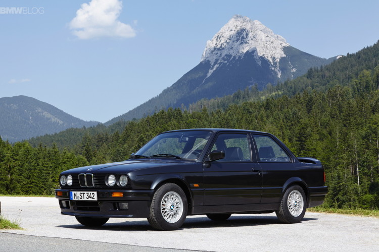 download BMW E30 3 Series workshop manual