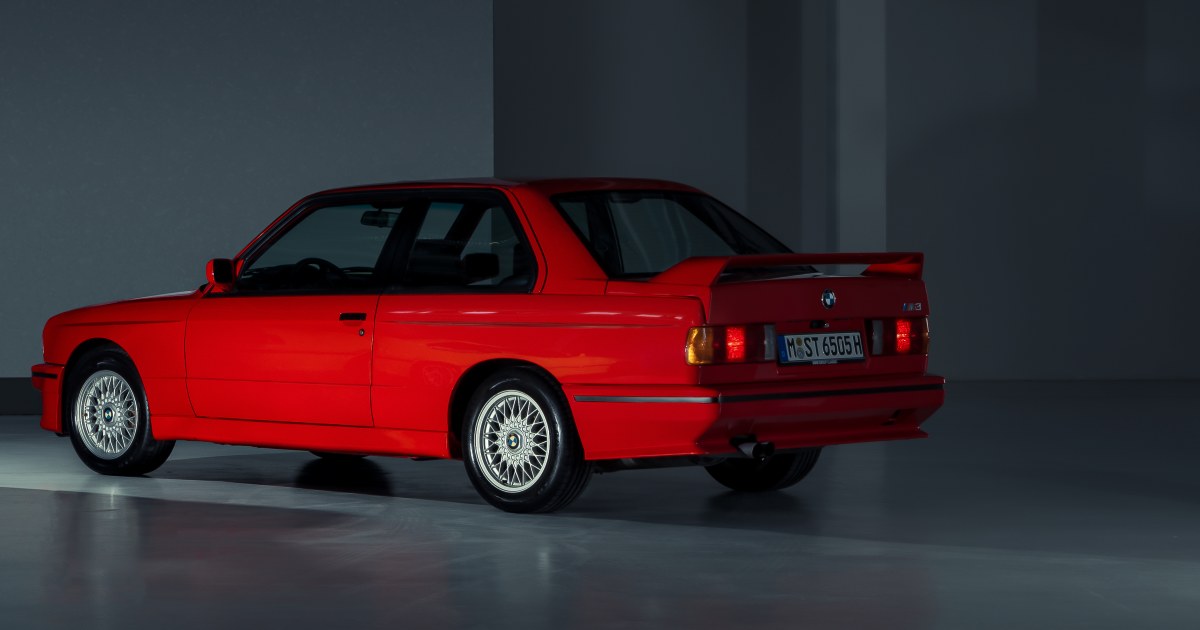 download BMW E30 ETM able workshop manual