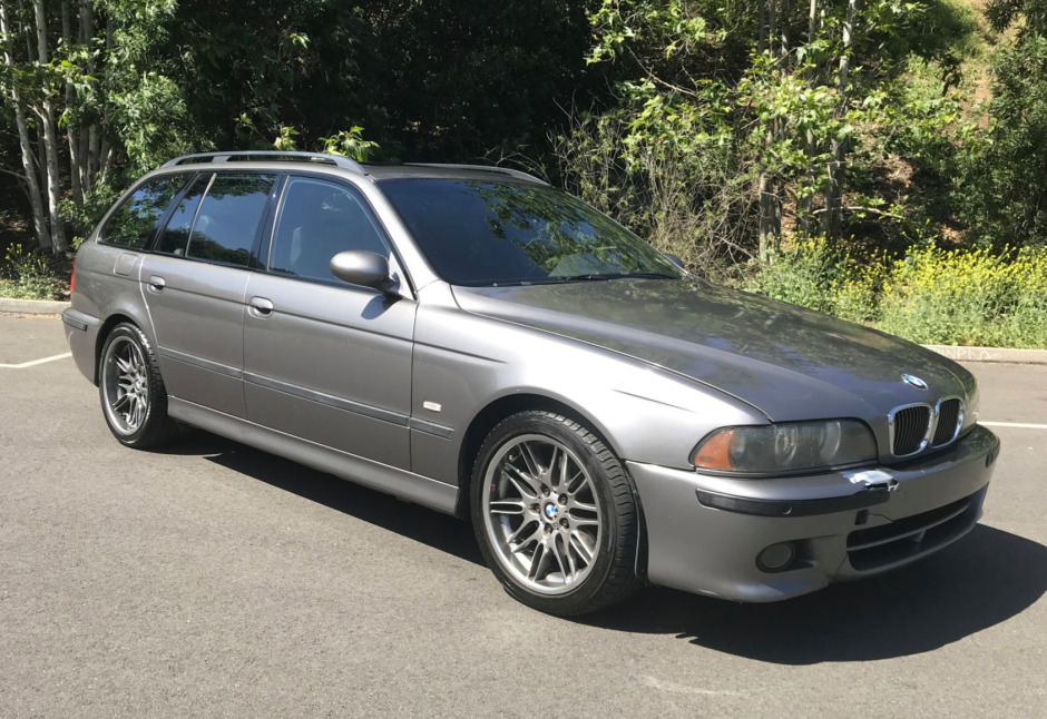 download BMW E39 540i Sport Wagon Work workshop manual