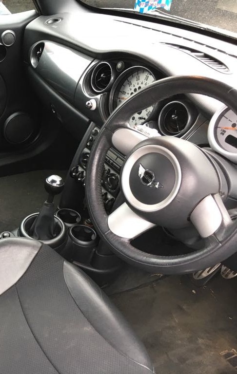 download BMW MINI COOPER 06 workshop manual