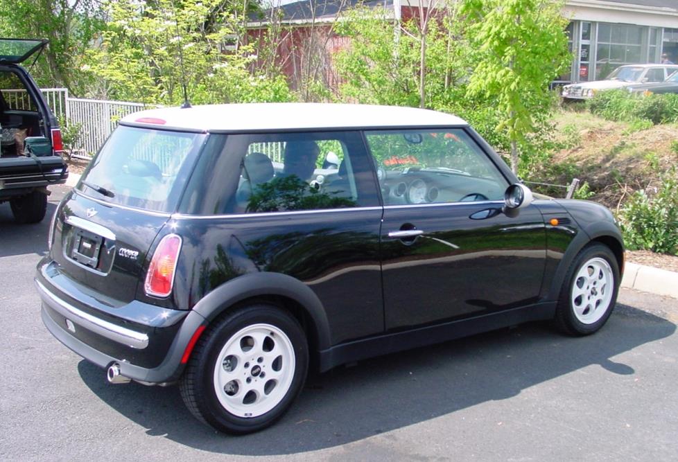 download BMW MINI COOPER 06 workshop manual