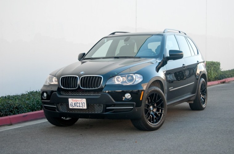 download BMW X5 30I workshop manual