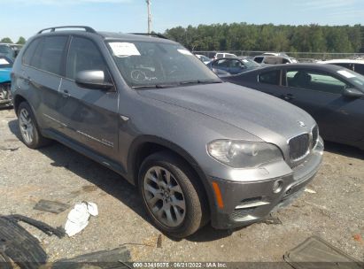 download BMW X5 E70 With V6 V8 Engines  able workshop manual