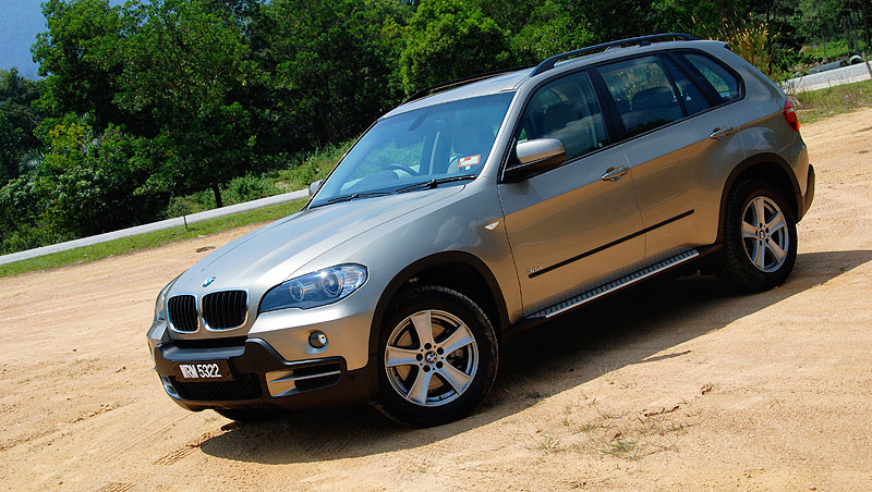 download BMW X5 E70 workshop manual