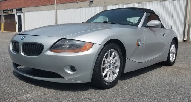 download BMW Z4 on workshop manual