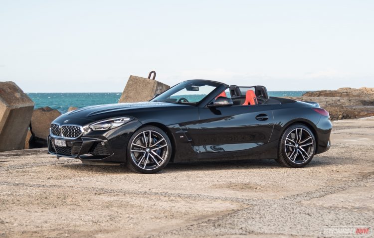 download BMW Z4 sDrive 30i with idrive workshop manual