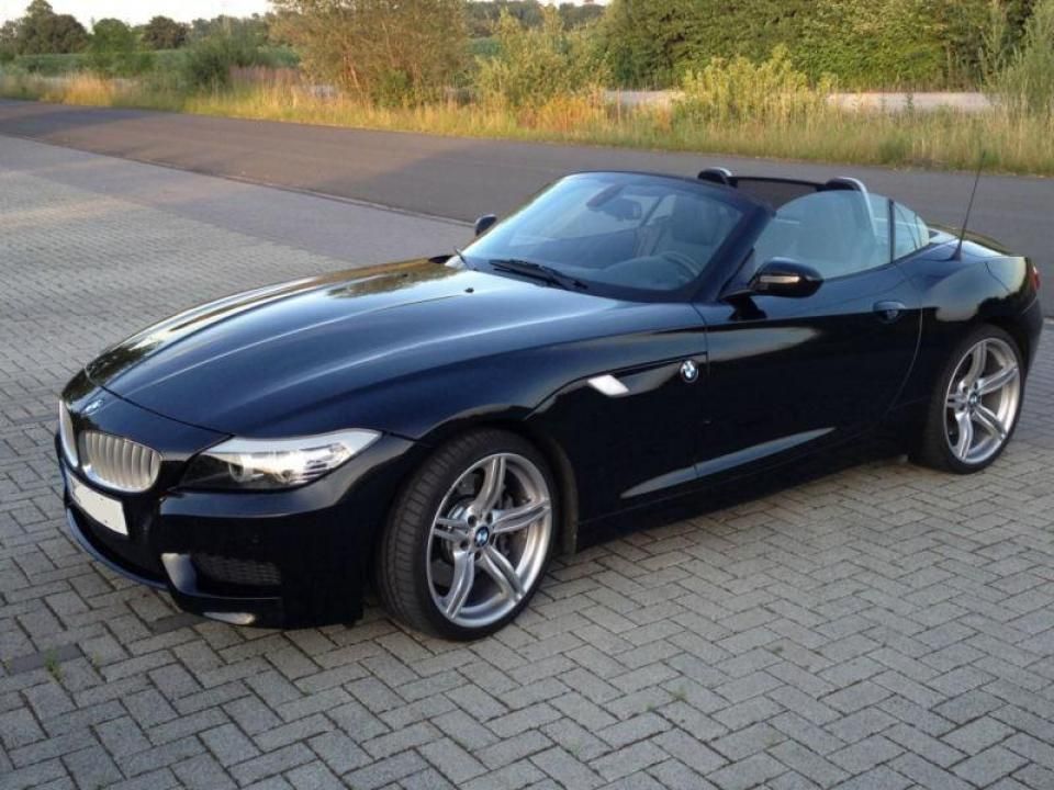 download BMW Z4 sDrive 35i with idrive workshop manual