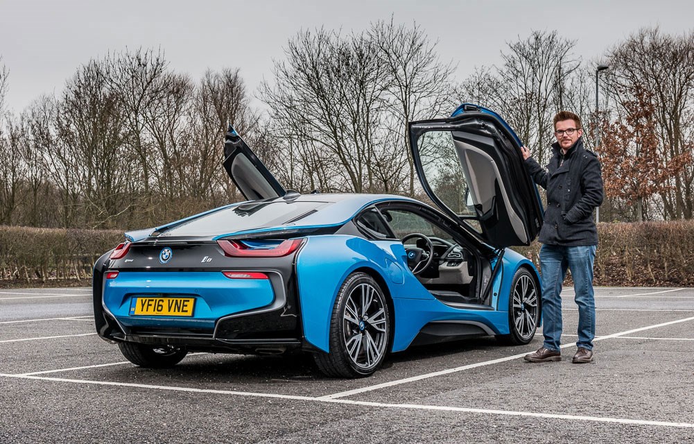 download BMW i8 workshop manual