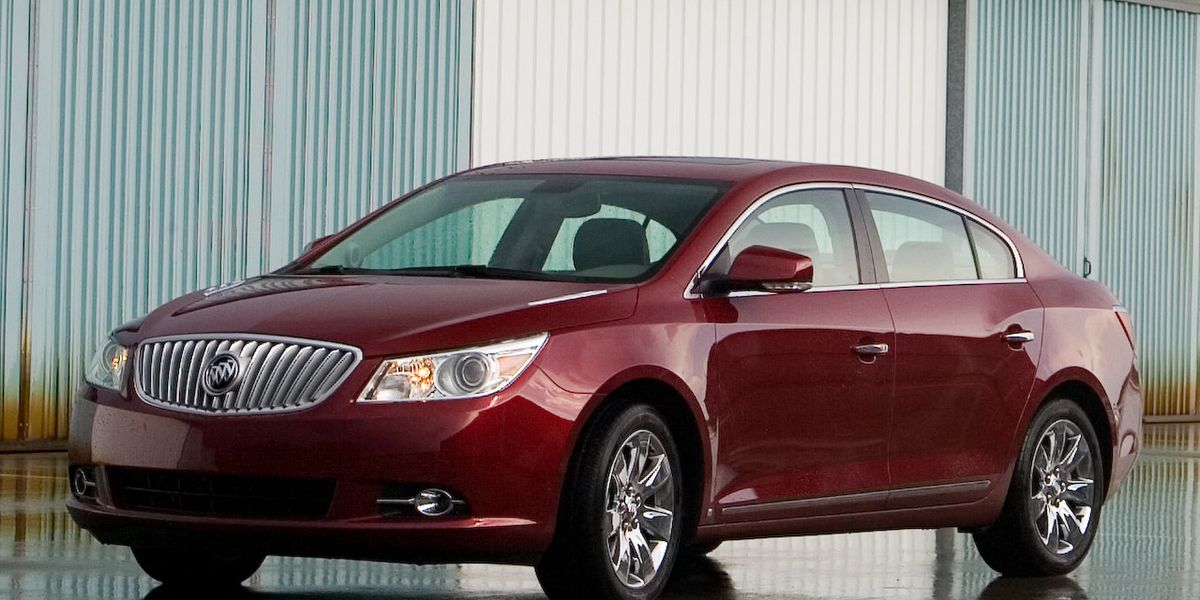 download Buick Allure LaCrosse workshop manual