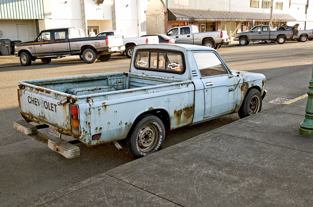 download CHEVROLET LUV workshop manual