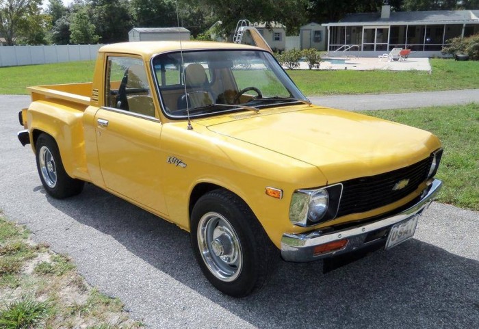 download CHEVROLET LUV workshop manual