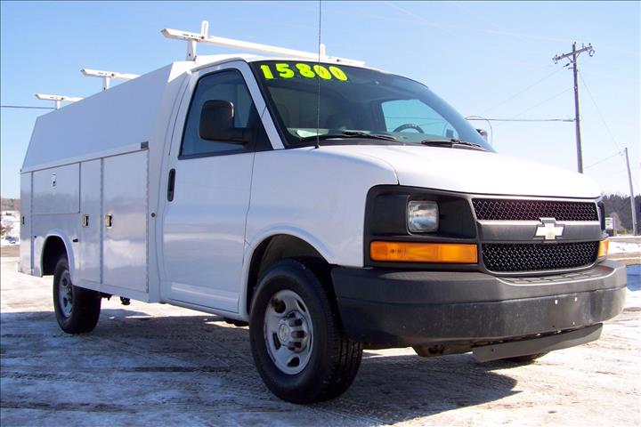 download CHEVY CHEVROLET Express Van workshop manual