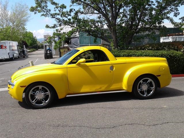 download CHEVY CHEVROLET SSR workshop manual