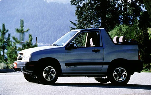 download CHEVY CHEVROLET Tracker workshop manual