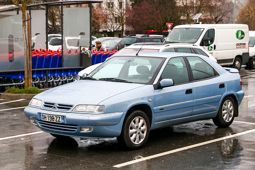 download CITROEN XANTIA able workshop manual