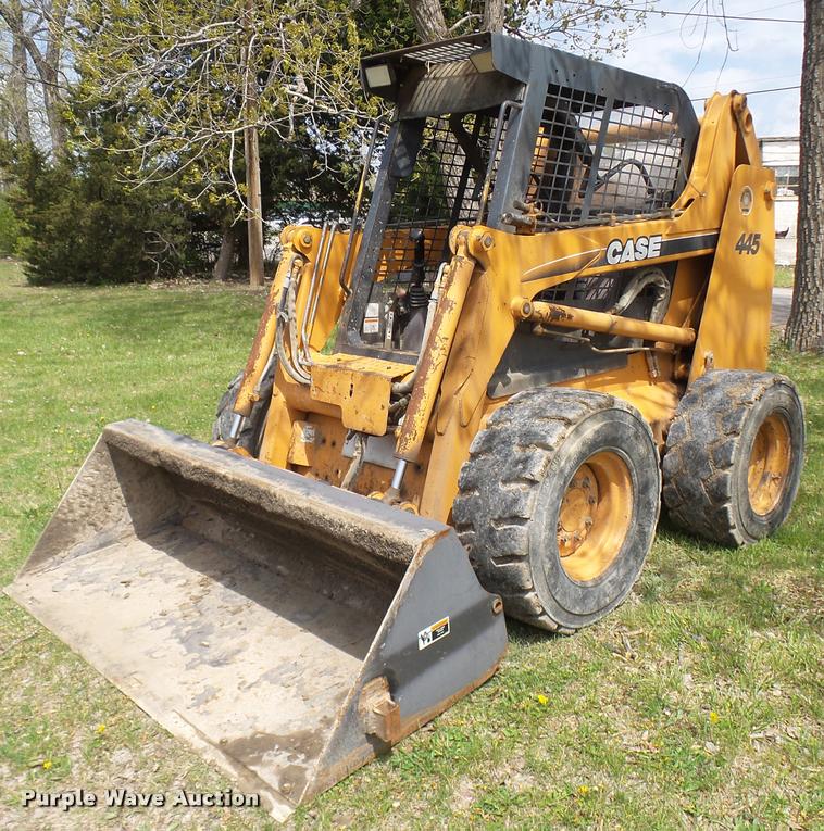 download Case 445 Skid Steer Loader able workshop manual