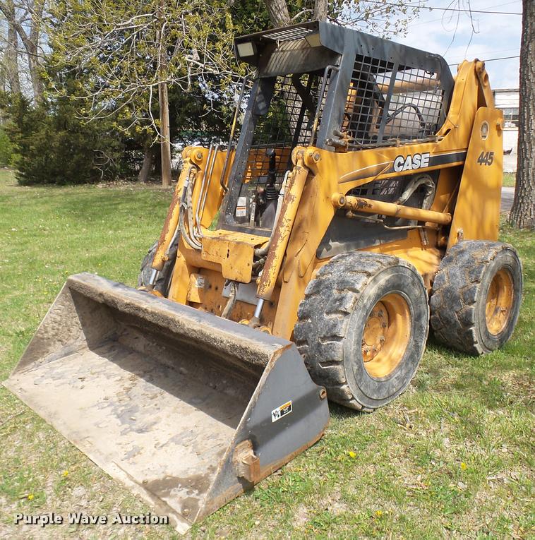 download Case 445 Skid Steer Loader able workshop manual