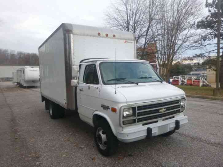 download Chevrolet G30 workshop manual