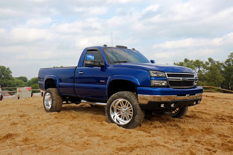 download Chevrolet Silverado 2500 workshop manual