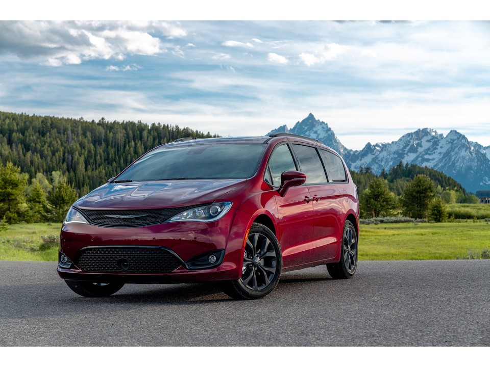 download Chrysler Pacifica workshop manual