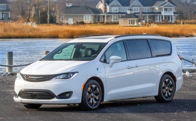 download Chrysler Pacifica workshop manual