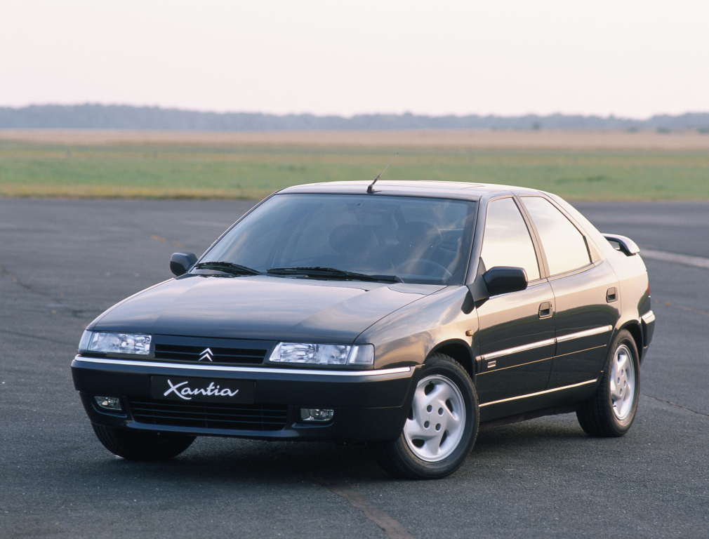 download Citroen Xantia Hatchback 2.0L cc Manua workshop manual