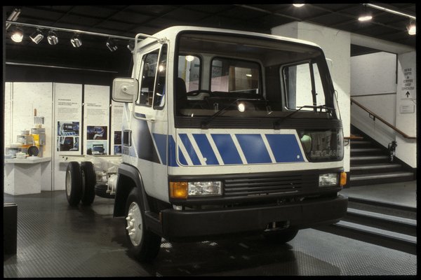 download DAF Leyland 45 Truck Lorry Wagon workshop manual