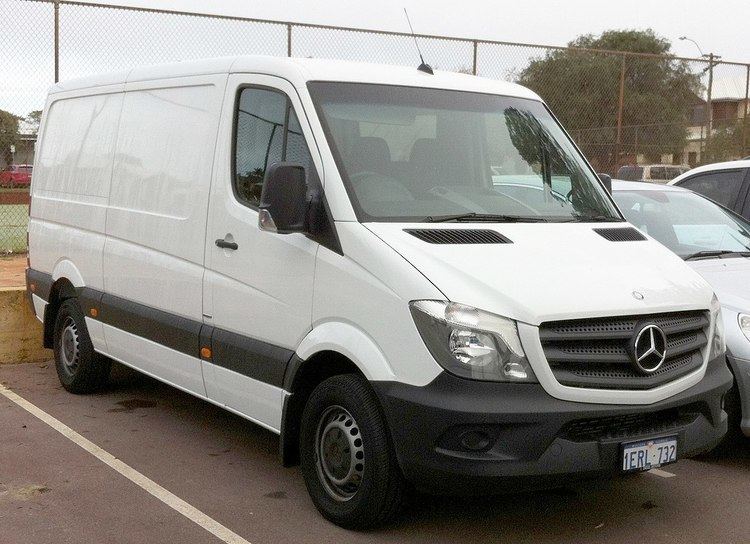 download DODGE SPRINTER MERCEDES BENZ TRANSPORTER FREIGHTLINER SPRINTERYEAR workshop manual