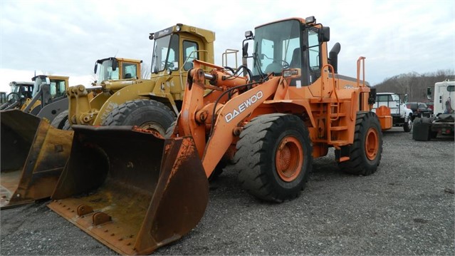 download Daewoo Mega 300 III Wheel Loader able workshop manual