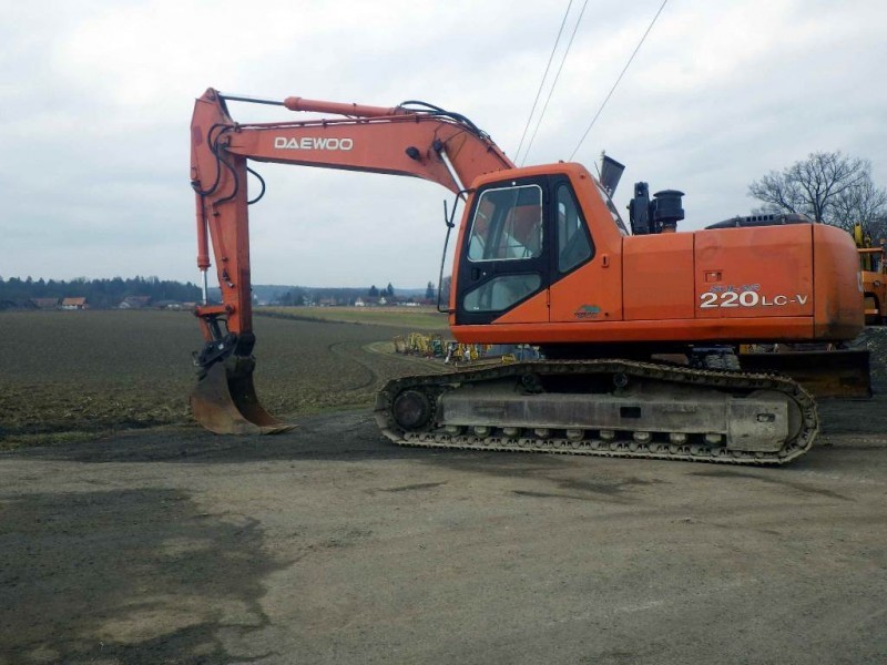 download Doosan Daewoo Solar 220LC V Excavator able workshop manual