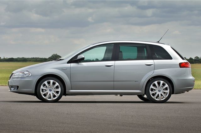 download FIAT CROMA workshop manual