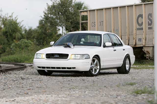 download FORD CROWN VICTORIA OEM workshop manual