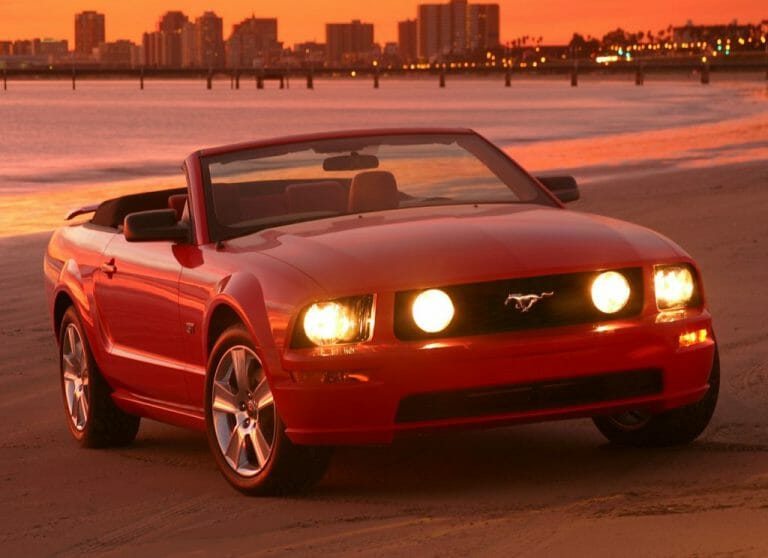 download FORD MUSTANG OEM able workshop manual