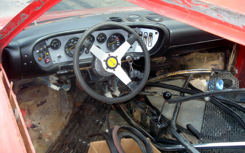 download Ferrari 308 GT4 workshop manual