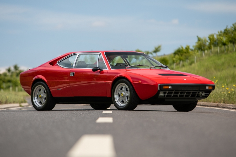 download Ferrari 308 GT4 workshop manual