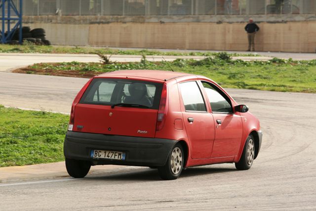 download Fiat Punto MK2 workshop manual