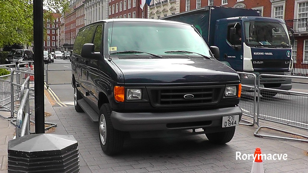 download Ford E 350 Econoline workshop manual