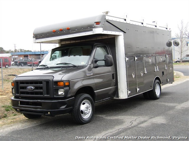 download Ford E 450 Econoline workshop manual