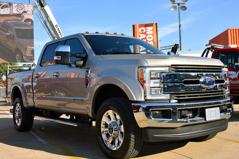 download Ford F 350 Super Duty able workshop manual