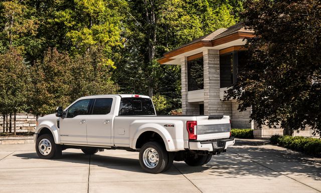 download Ford F 450 Super Duty able workshop manual