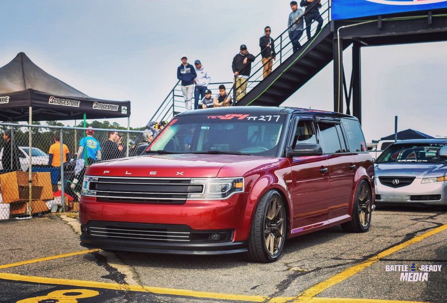 download Ford Flex OEM workshop manual