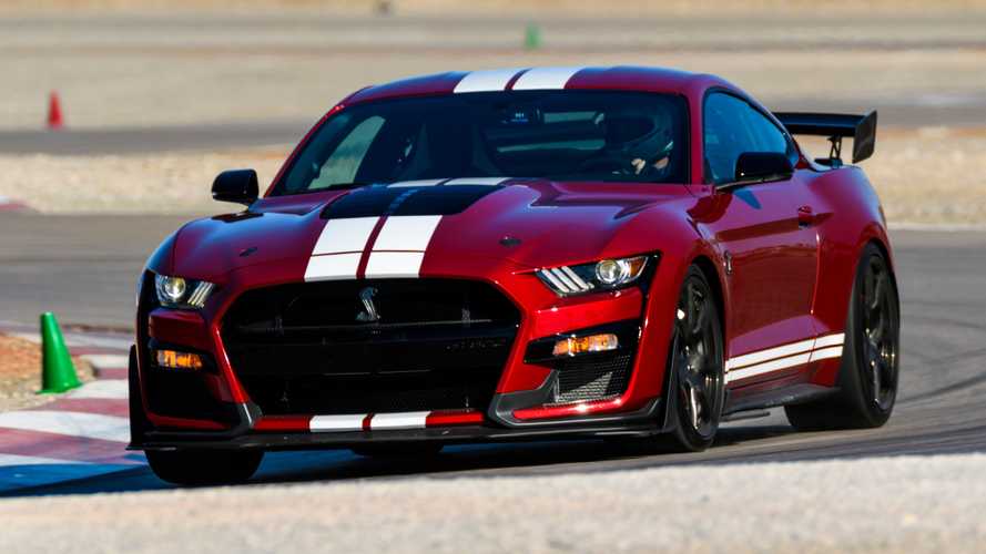 download Ford Mustang Shelby GT500 workshop manual