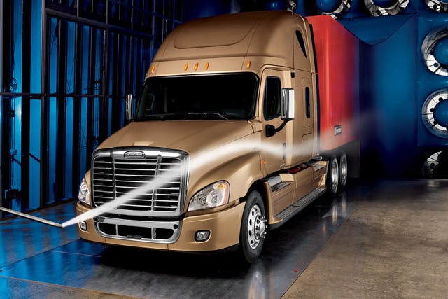 download Freightliner HEAVY DUTY Trucks able workshop manual